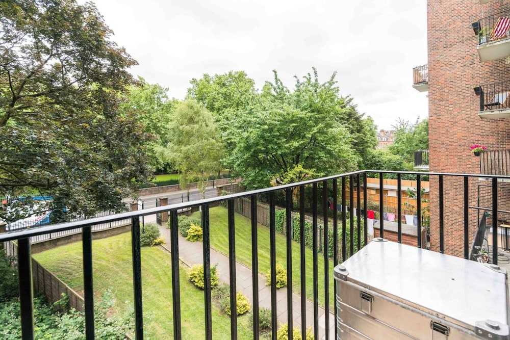 Trendy 1BD Flat With Private Balcony - Hoxton