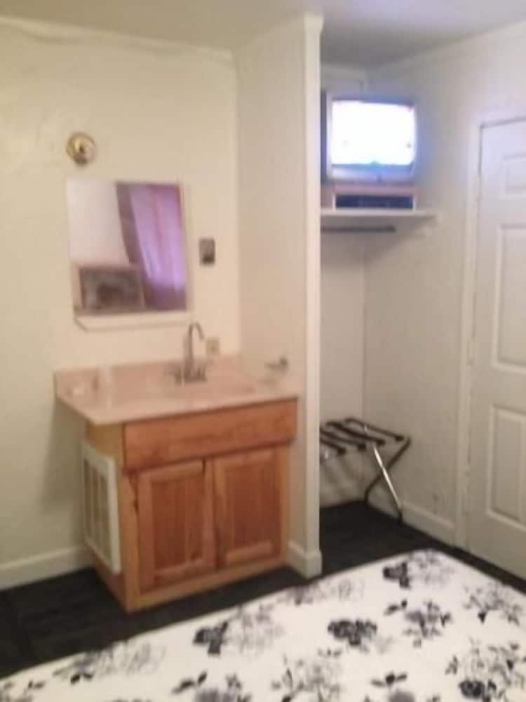 Comfort Green Motel - Property Image 19