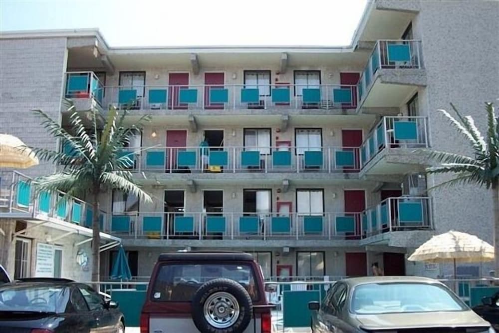 Four Winds Motel