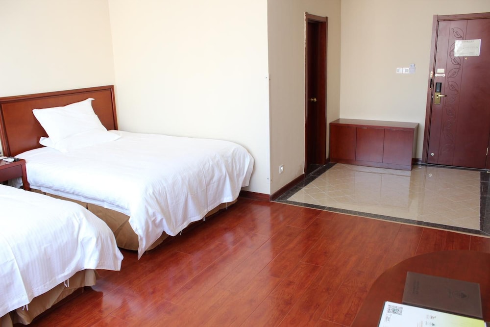 GreenTree Inn Zhangjiakou YuCounty BusStation Business Hotel