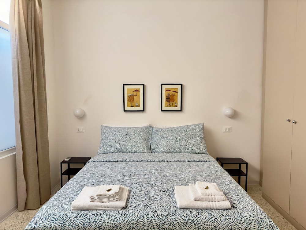 Navigli Apartments