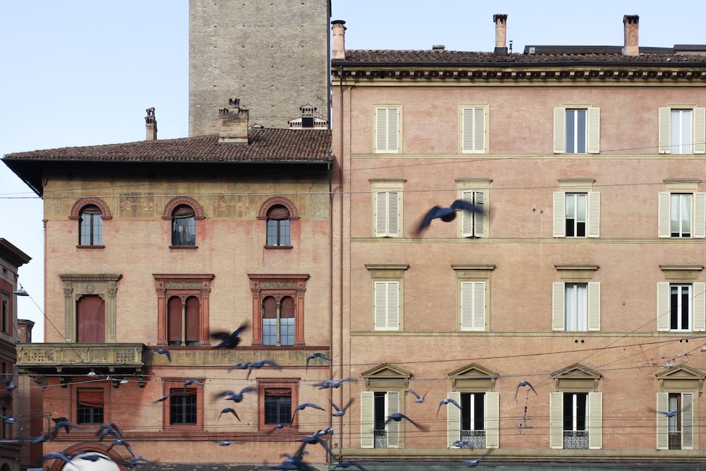 Casa Isolani Piazza Maggiore