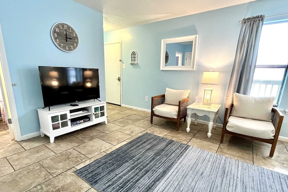 Ocean Reef 108 1 Bedroom Condo