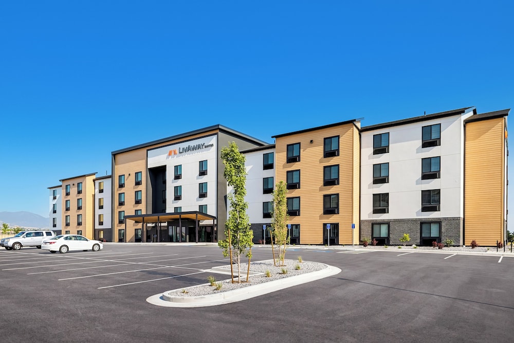 LivAway Suites Phoenix-Surprise