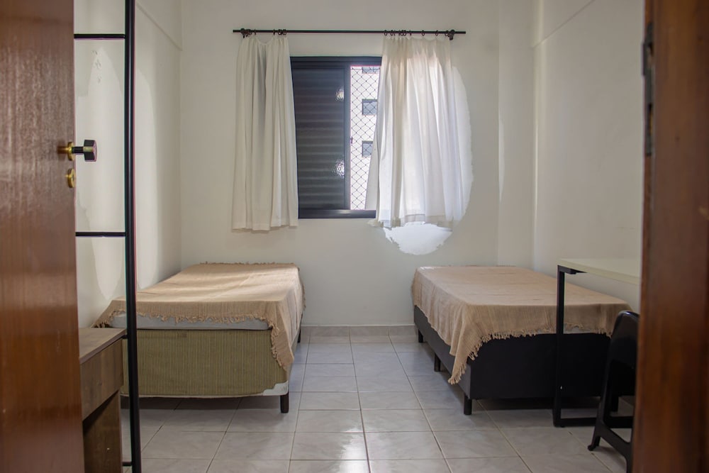 Apartamento Pet Friendly c Garagem a 400m da Praia