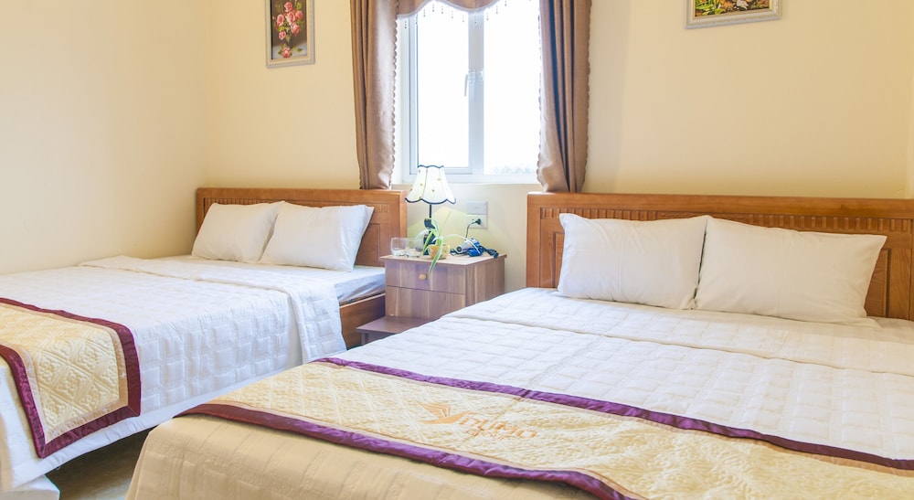 Hai Duong Hotel Co To