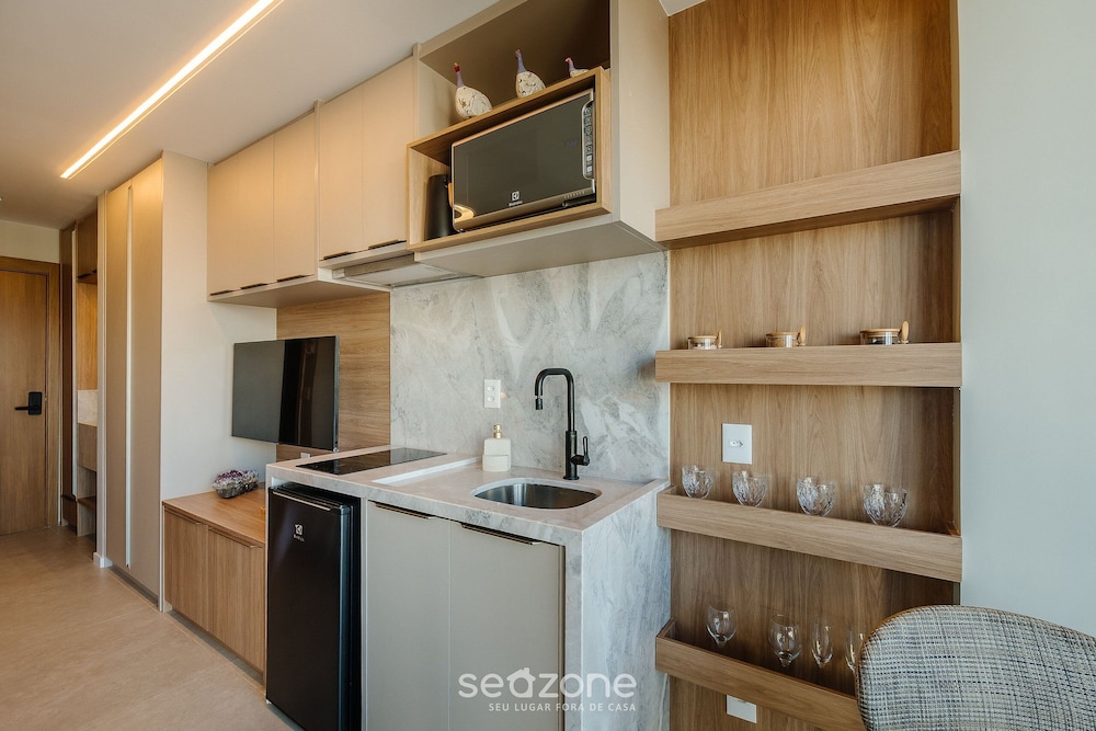 Stay With Style and Convenience in Salvador LIV