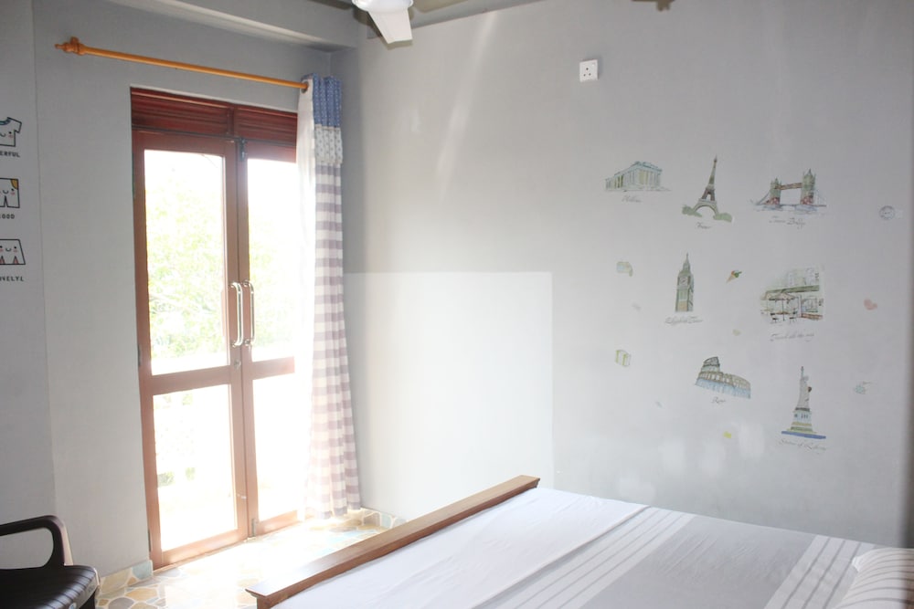 Green Hills - Galle view 2