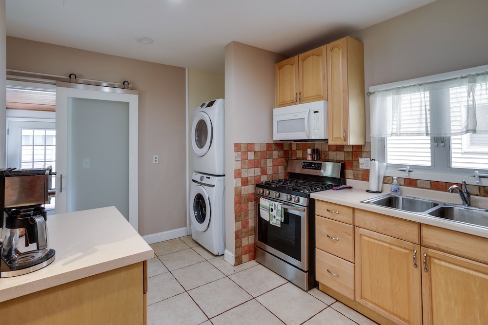 Pet-friendly Saint Paul Home Near Allianz Field!