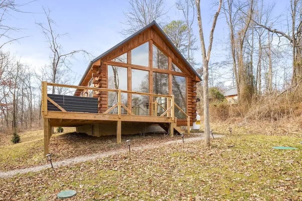 Fern Haven A Modern Take on Hocking Hills Cabins