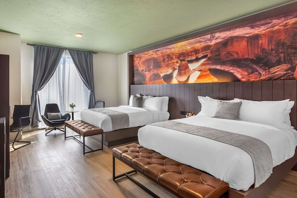 The Valor, an Ascend Collection Hotel