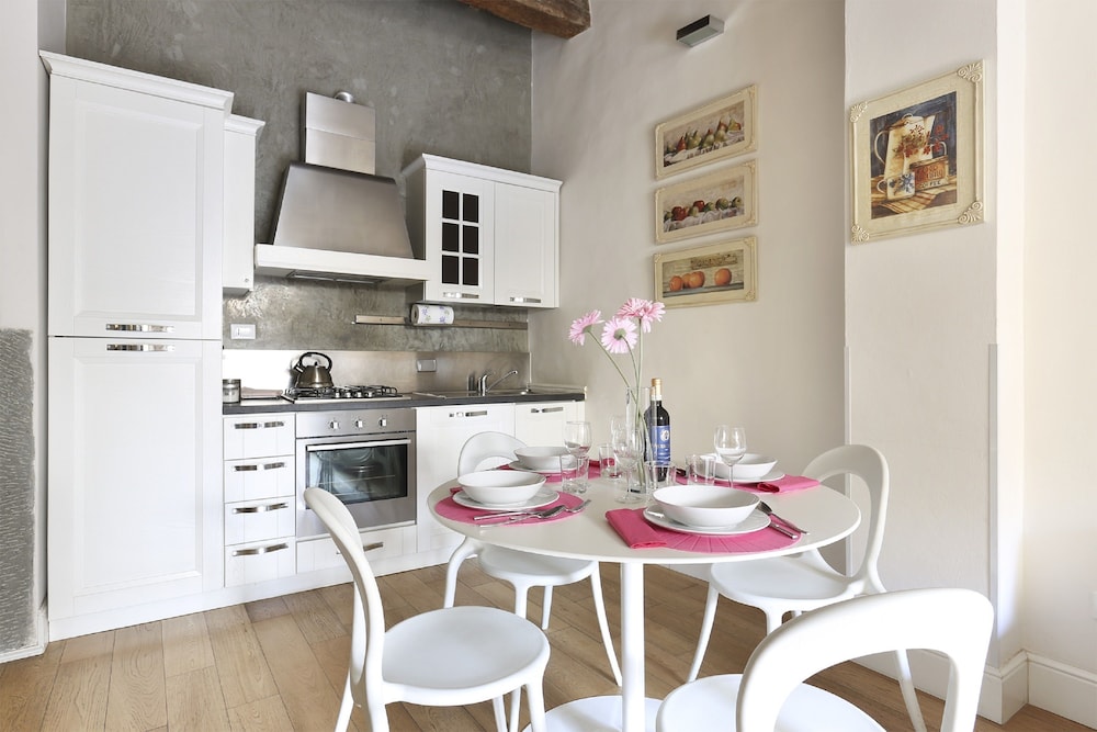Ginori Apartment