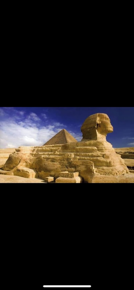 Hapi Pyramids Hotel