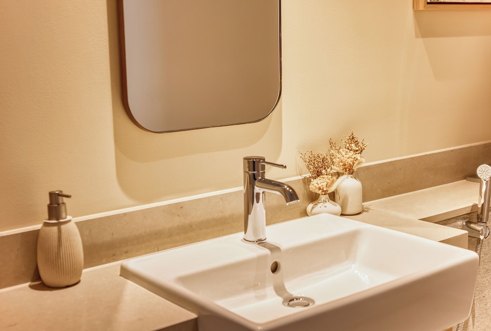 PVH - Magnificent 2BR - Vida Dubai Mall