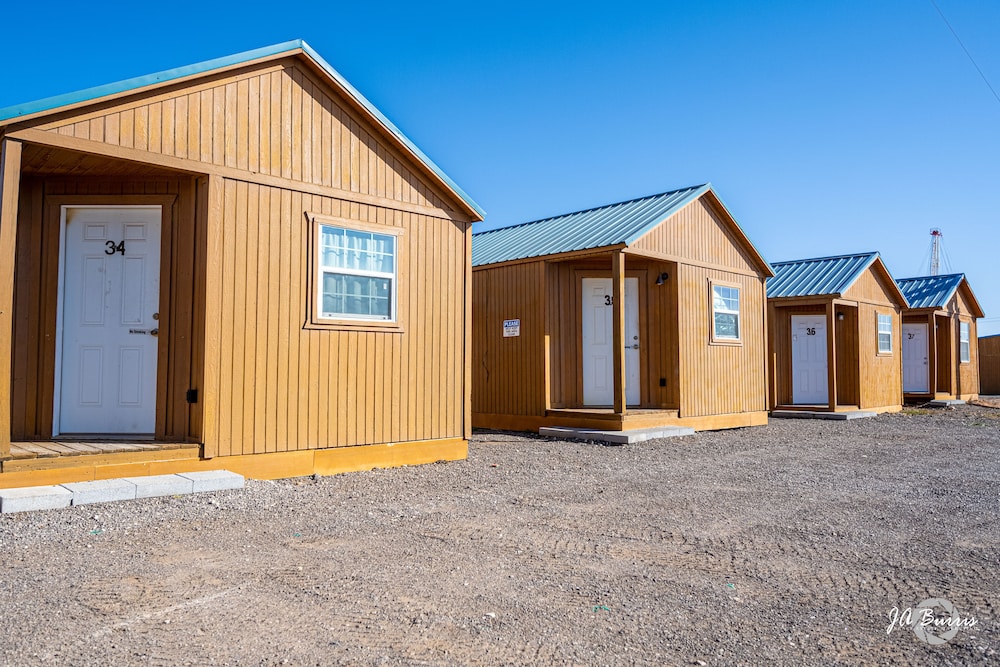 Horseshoe Lodges Cabins & RV Park view 2