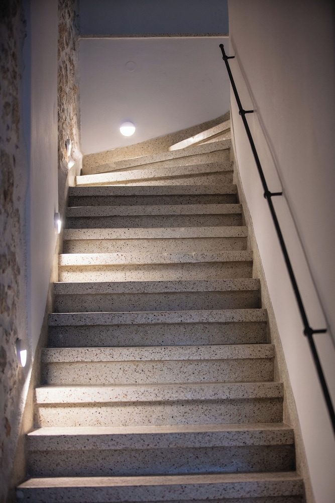 seafront cozy suite for 2 in Rethymno