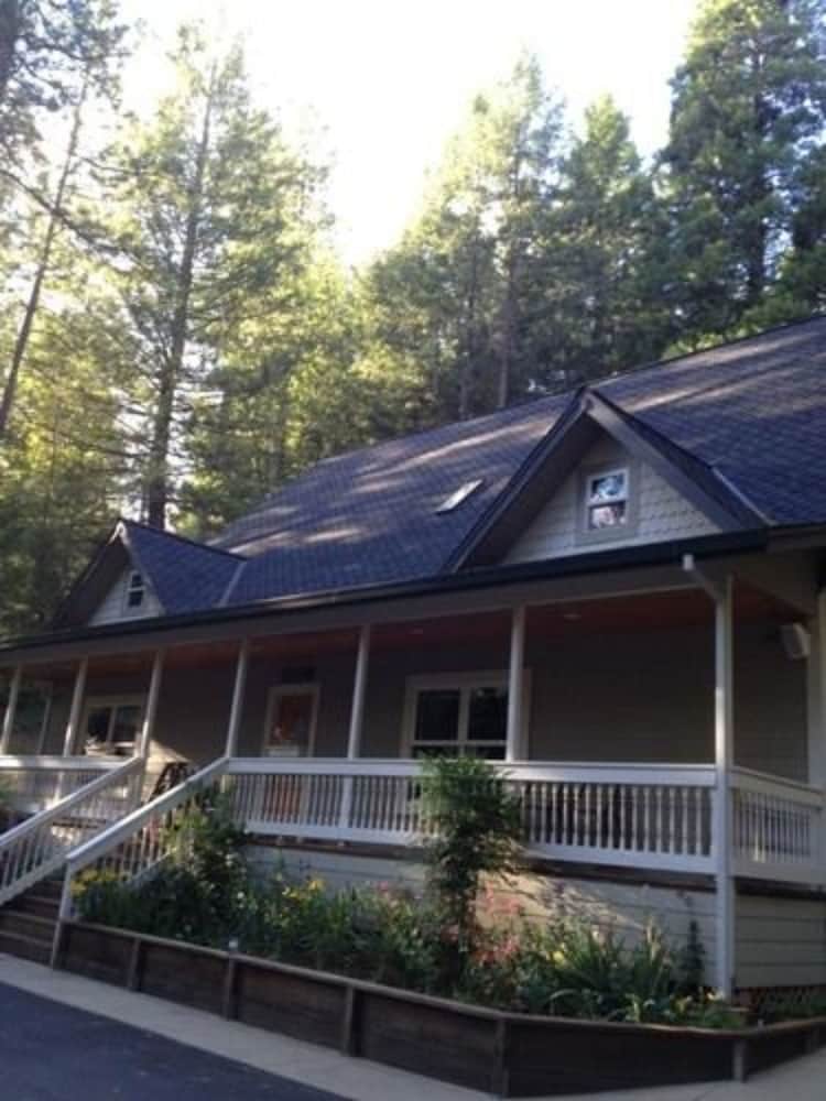 North Canyon Inn