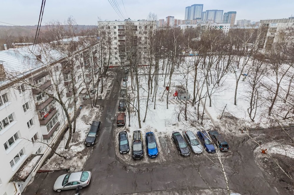 Apartment Hanaka on 9ya Parkovaya