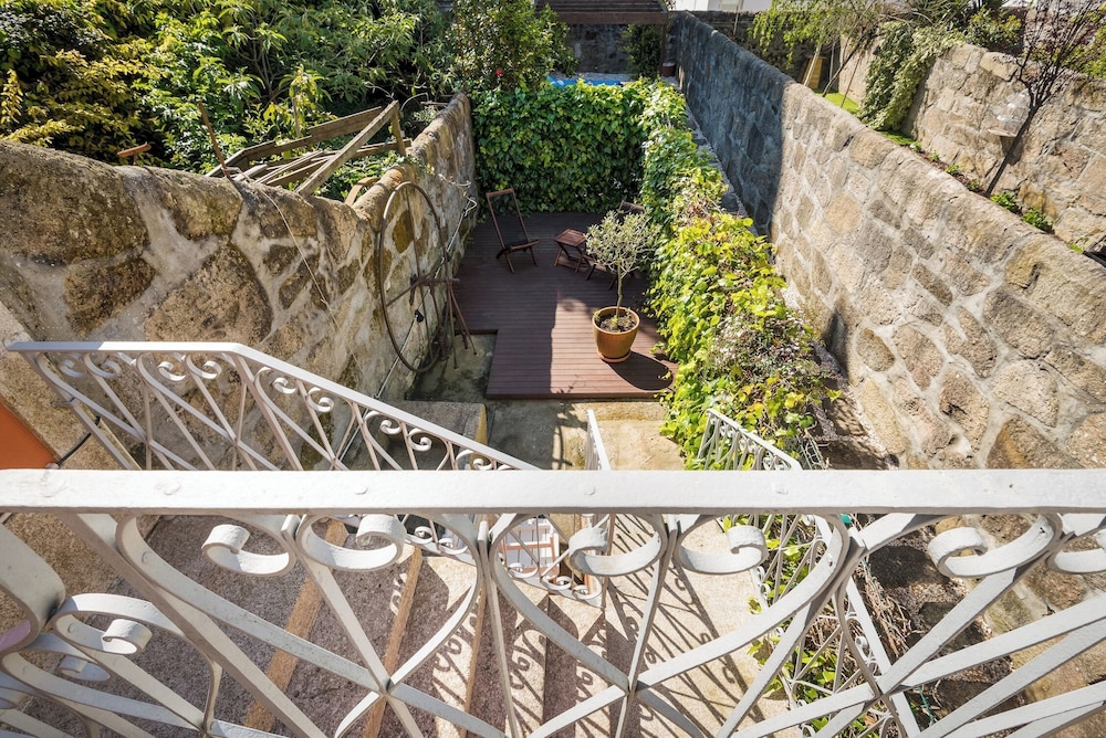 Markes 路 馃 Lovely 1BR Home w/ Sunny Backyard