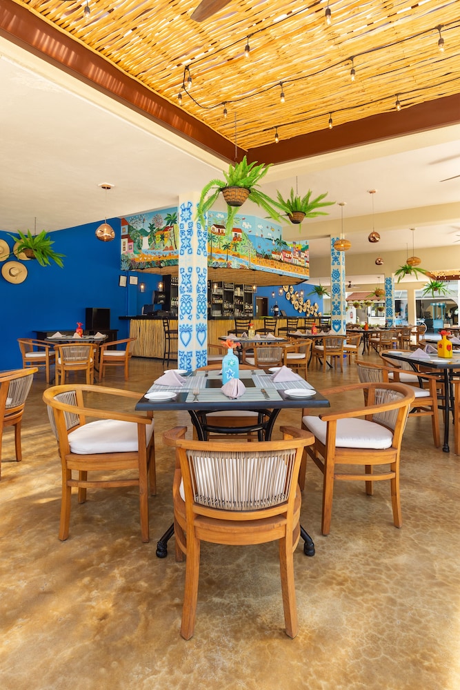 Puerto Vallarta Vacations - Villa del Palmar Beach Resort and Spa - All Inclusive - Property Image 8