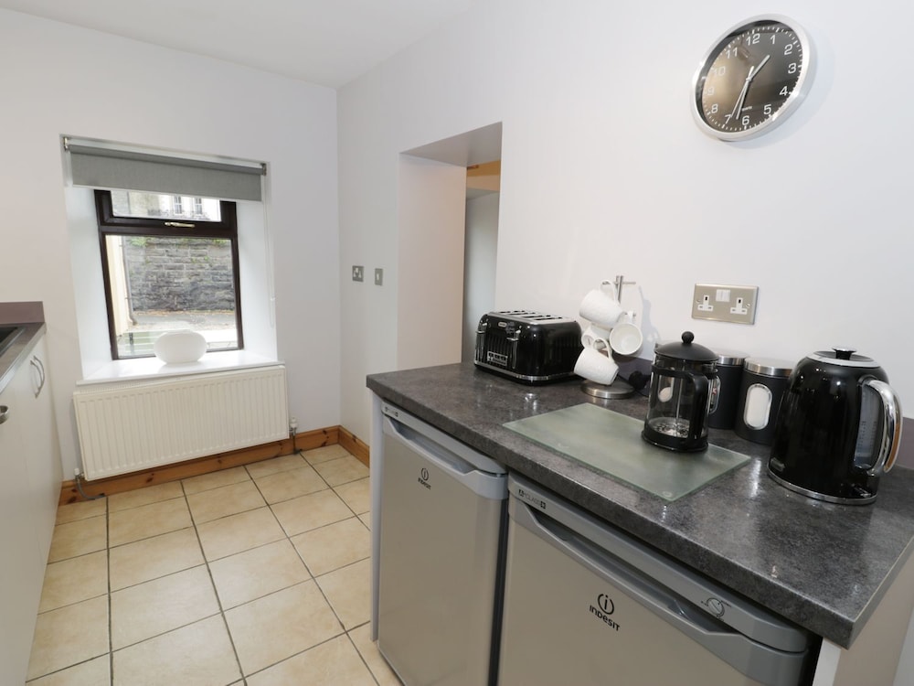 Bridgeway House