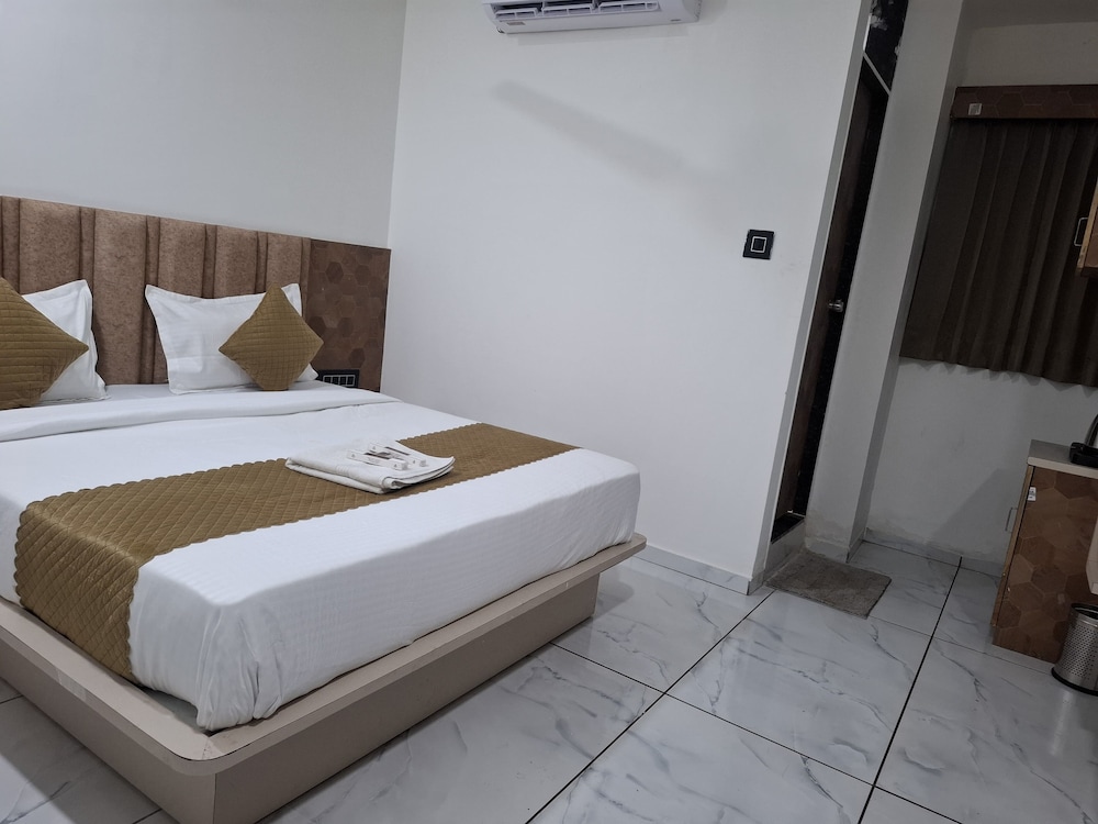 HOTEL ASIANA