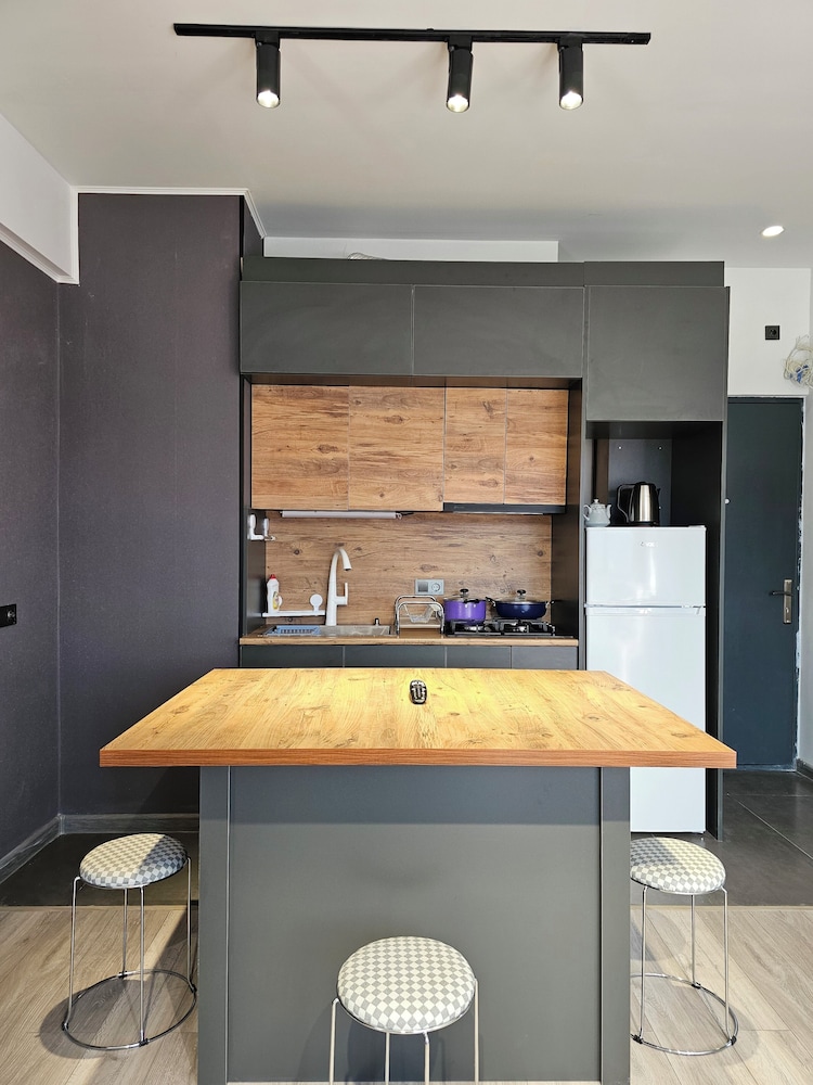 Two bedroom with balcony and terrace