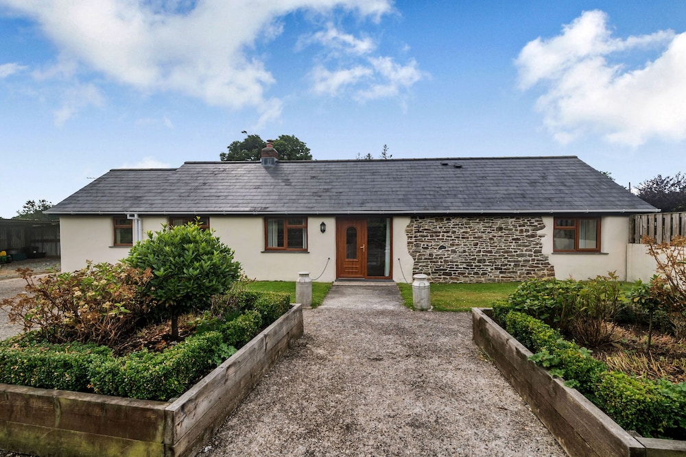 Holsworthy Vacations - Warbrook - Property Image 1