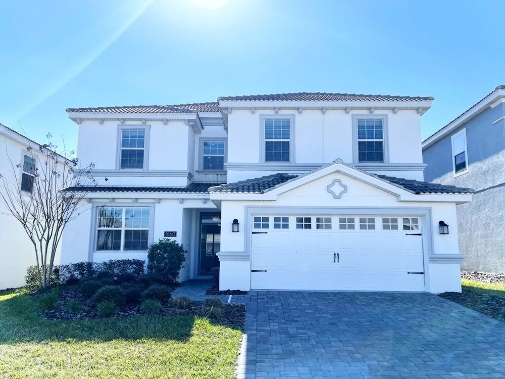 Beautiful 6bd Pool Gm Spa Hm Champions Gate-1660mv 6 Bedroom Home by RedAwning