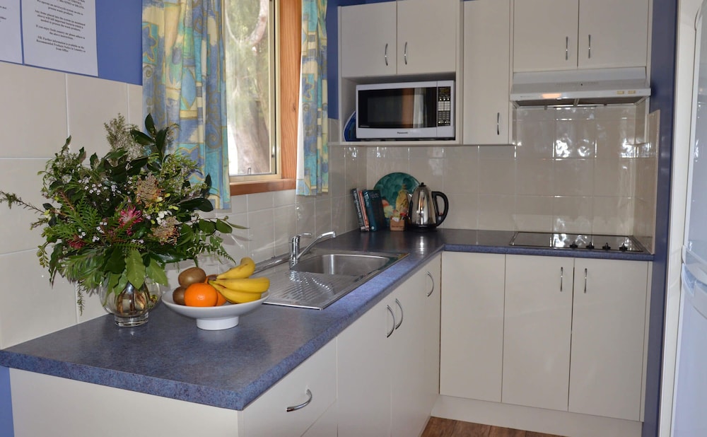 Jervis Bay Cabins & Hidden Creek Campsite