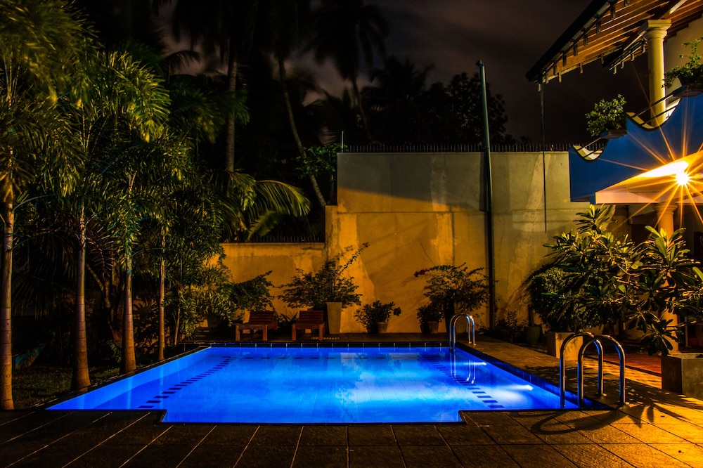 Riverbank Bentota
