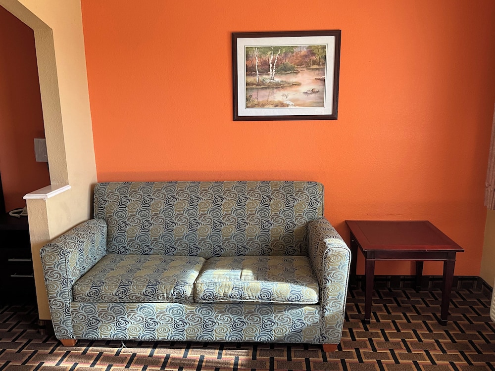 Executive inn & Suites