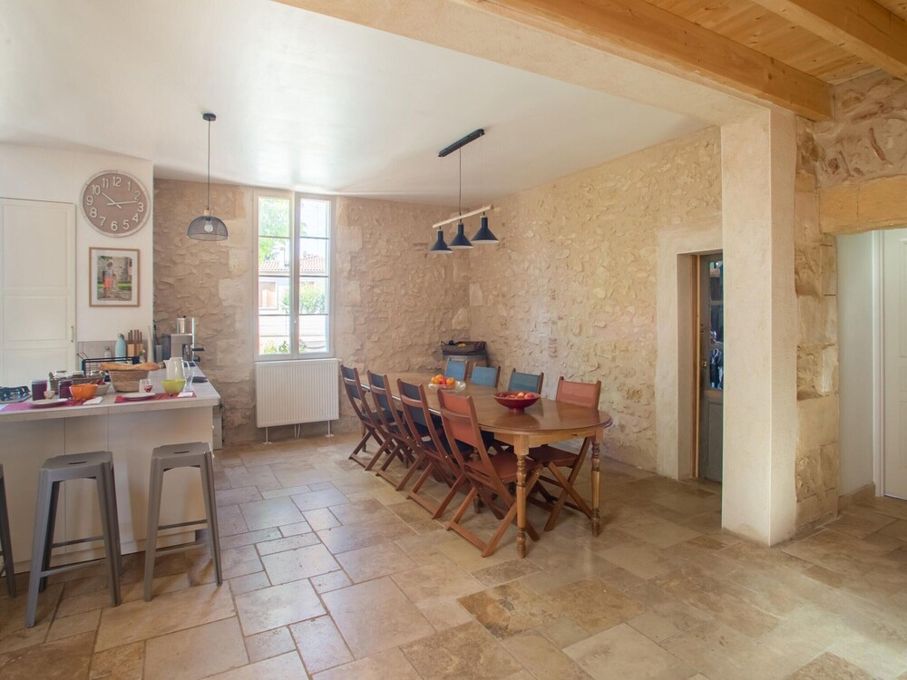 Cozy Bergerac Haven w/ Pool