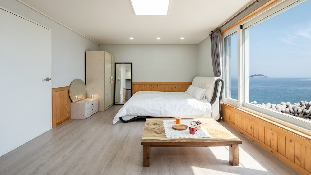 The Sea Angler's Pension in Namhae