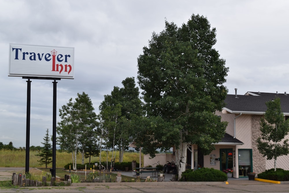 Travelers Inn & Suites