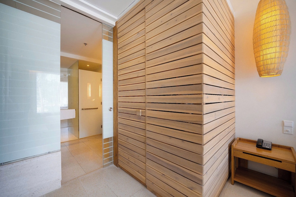 The Salt Collections Beachfront Resort Da Nang