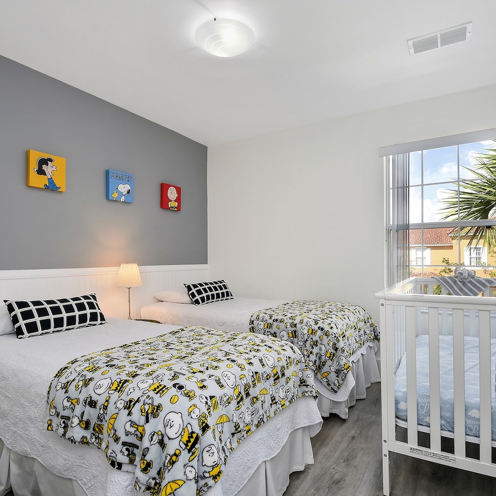 139 Stunning 3BD Home Inside Disney Area view 3