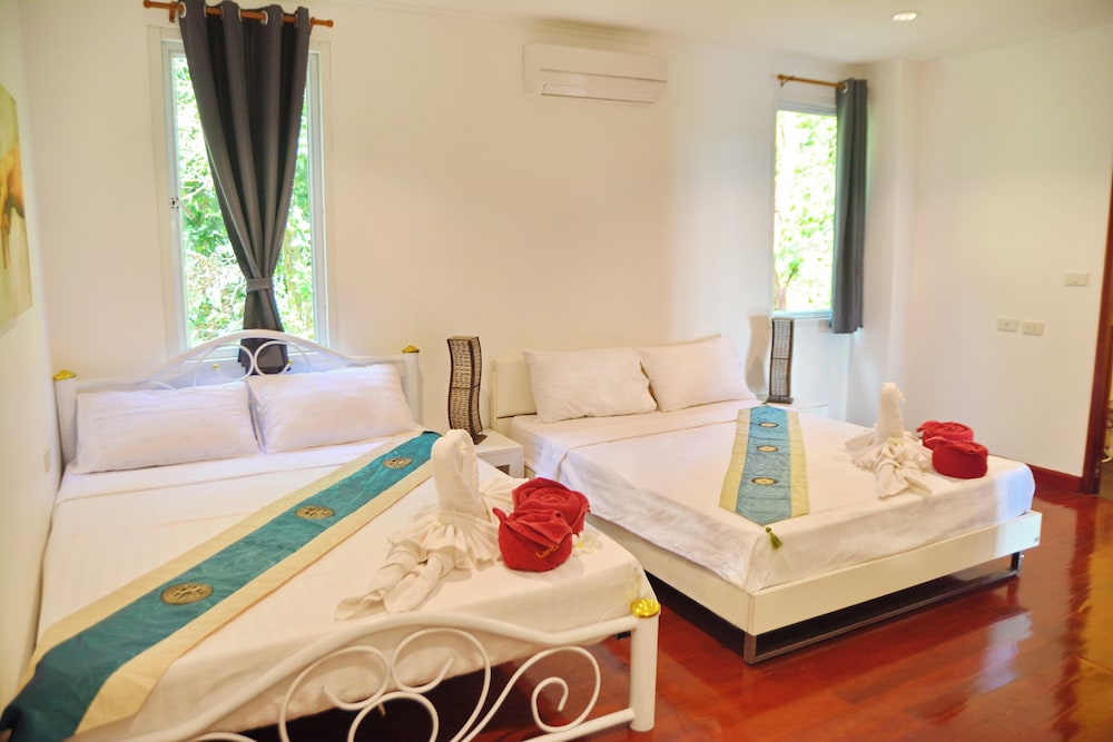 White Flower Lanta