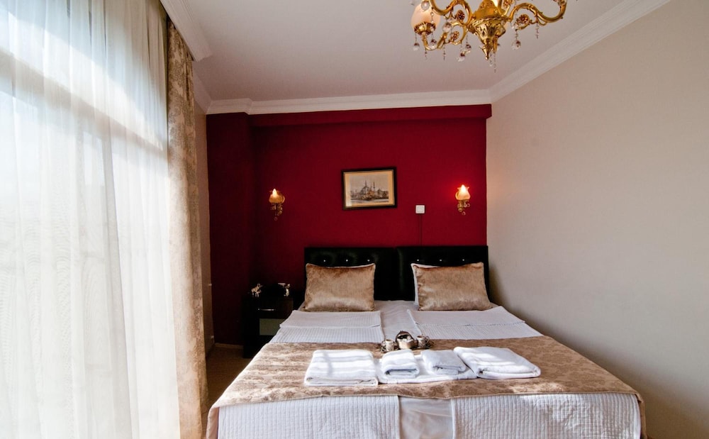 Magnificent Otel - Image 23