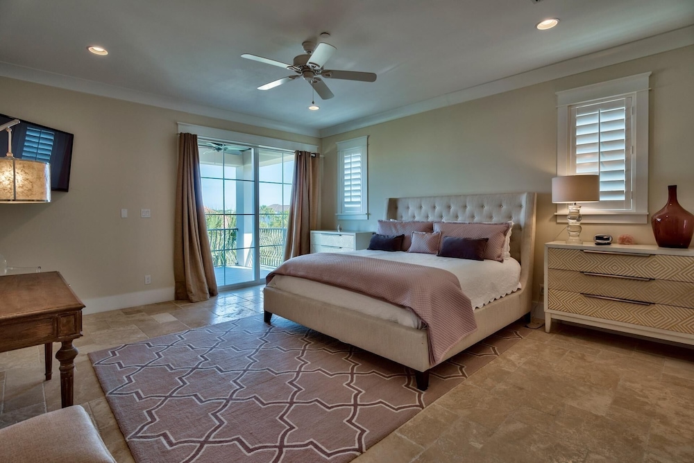Oasis Destiny by the Sea view 4