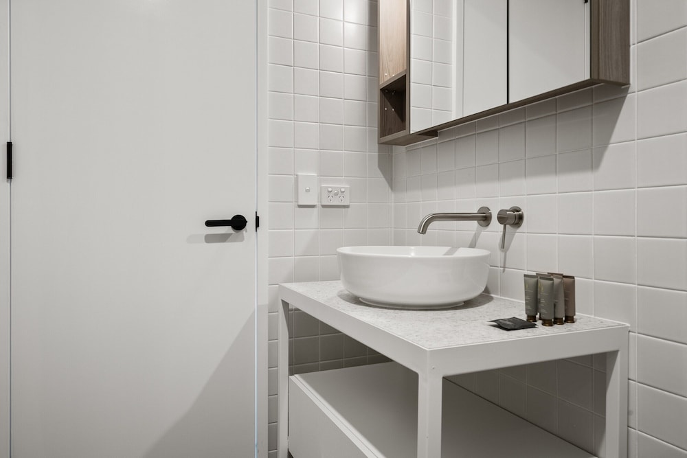 Fremantle 1-bed Close to Beach & Shops