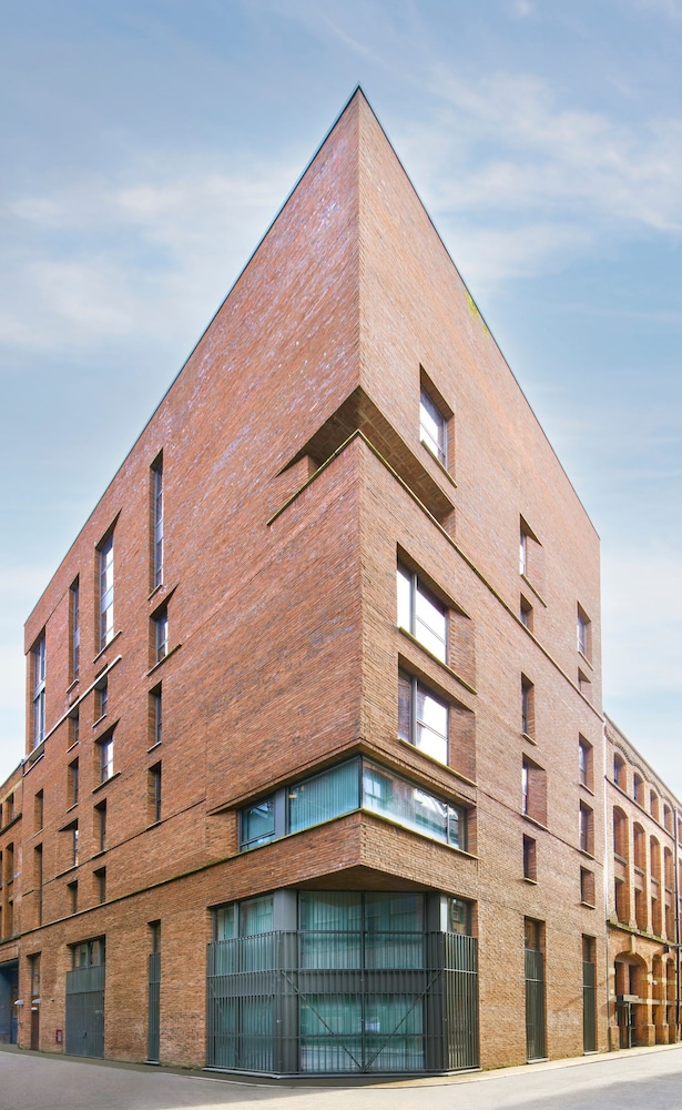 Elegance in Northern Quarter