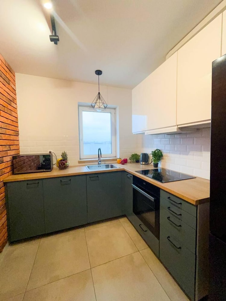 Lumina modern 3-rooms family apart