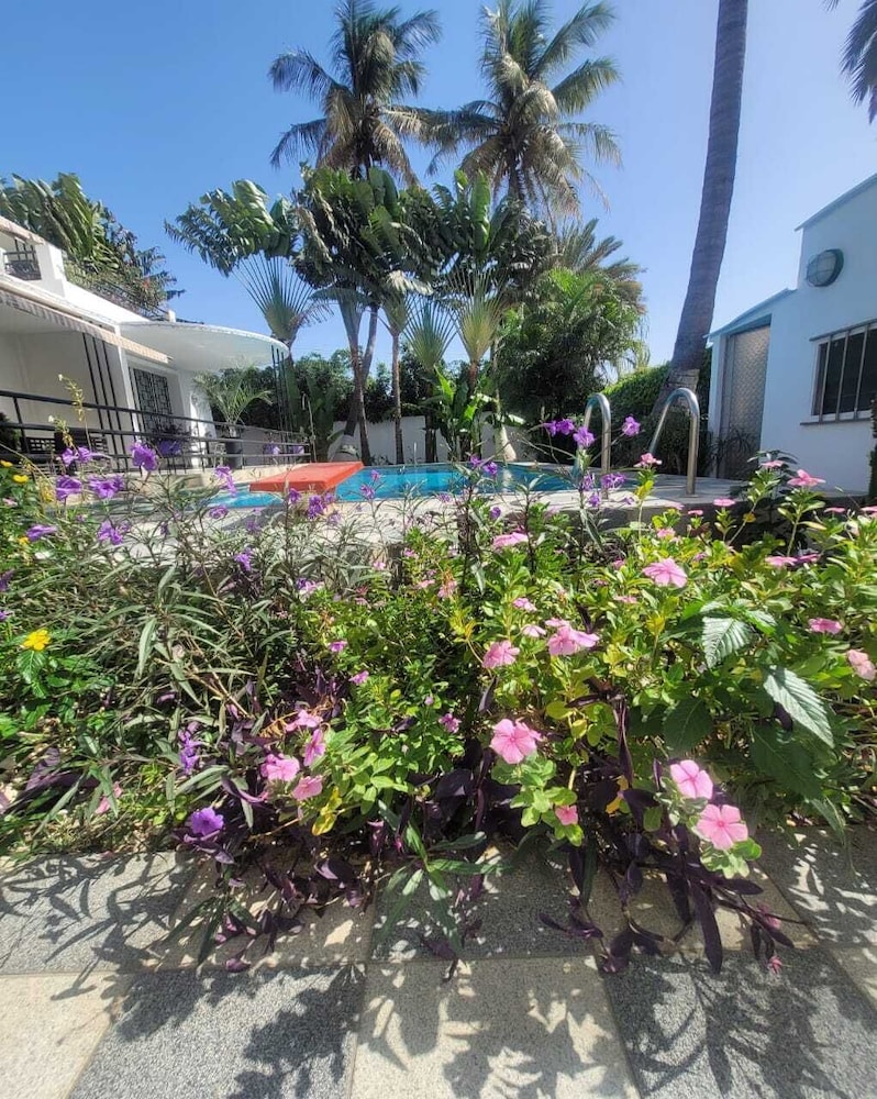 Villa Anna Dakar