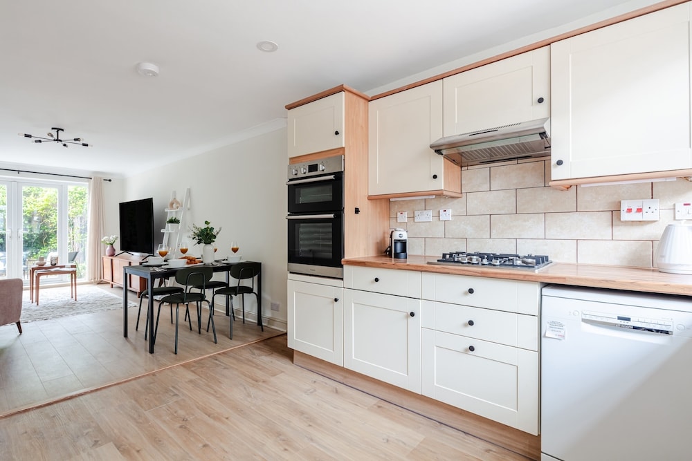 Charming 4BR River Thames & Tate Britain