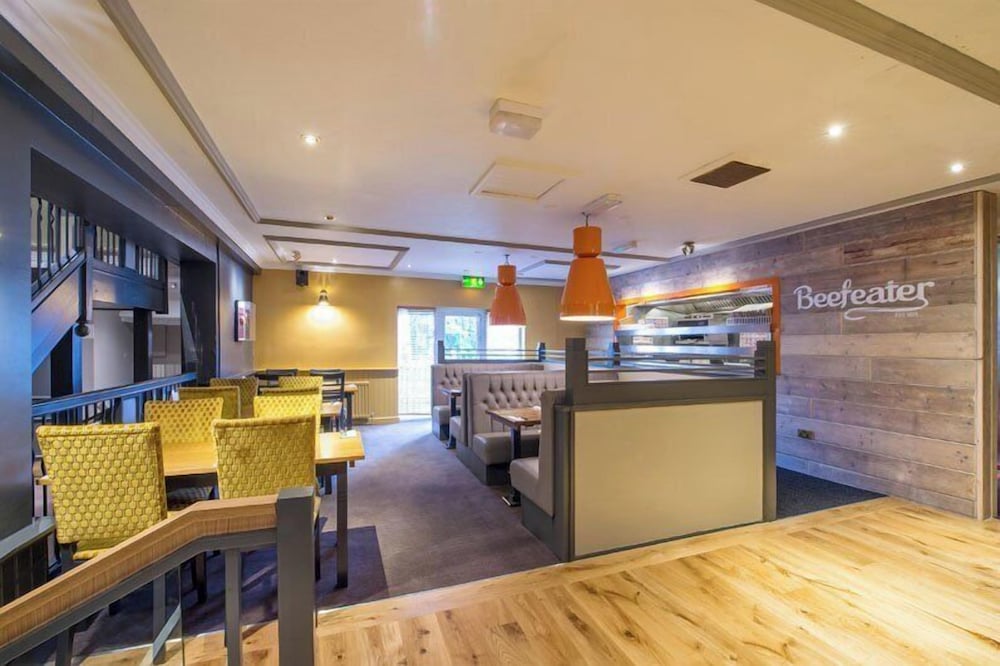 Premier Inn Cardiff West — photo 17
