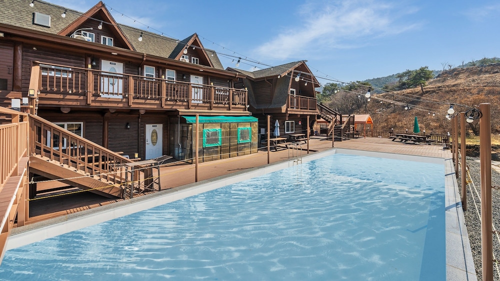 Daecheon Ocean Forest Pension