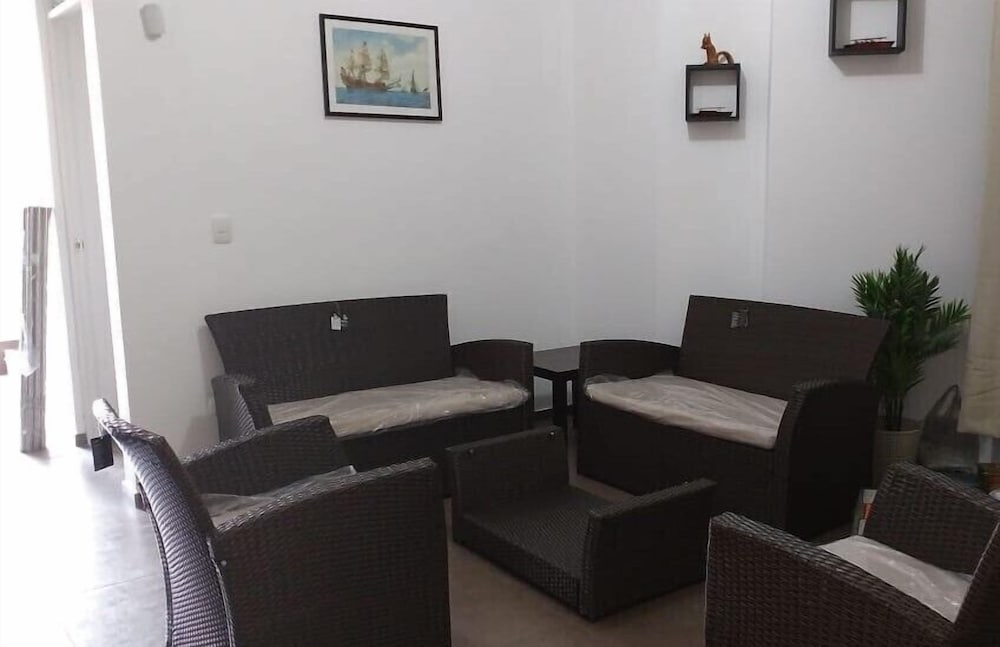 Camana Beach House