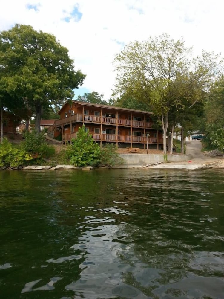 Wilson's Resort