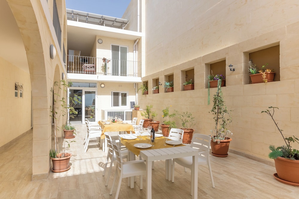 Ta'battista B&B & Pool - Il-maltija